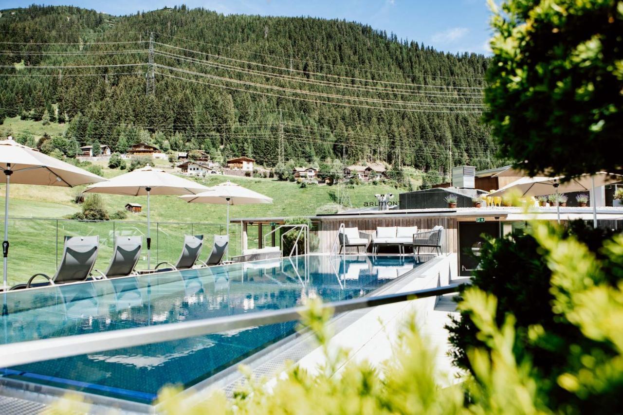 Hotel Arlmont 4 Stern Superior Sankt Anton am Arlberg Dış mekan fotoğraf