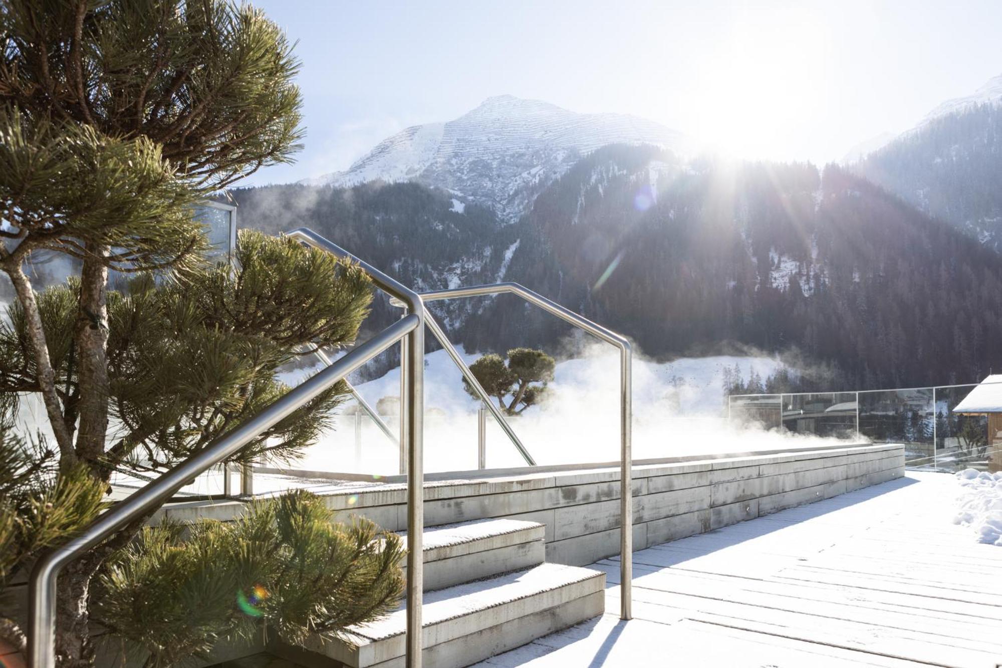 Hotel Arlmont 4 Stern Superior Sankt Anton am Arlberg Dış mekan fotoğraf